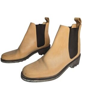 Robert Clergerie Chelsea Beige Size 8 Rustic Leather Platform Distressed‎ Boots